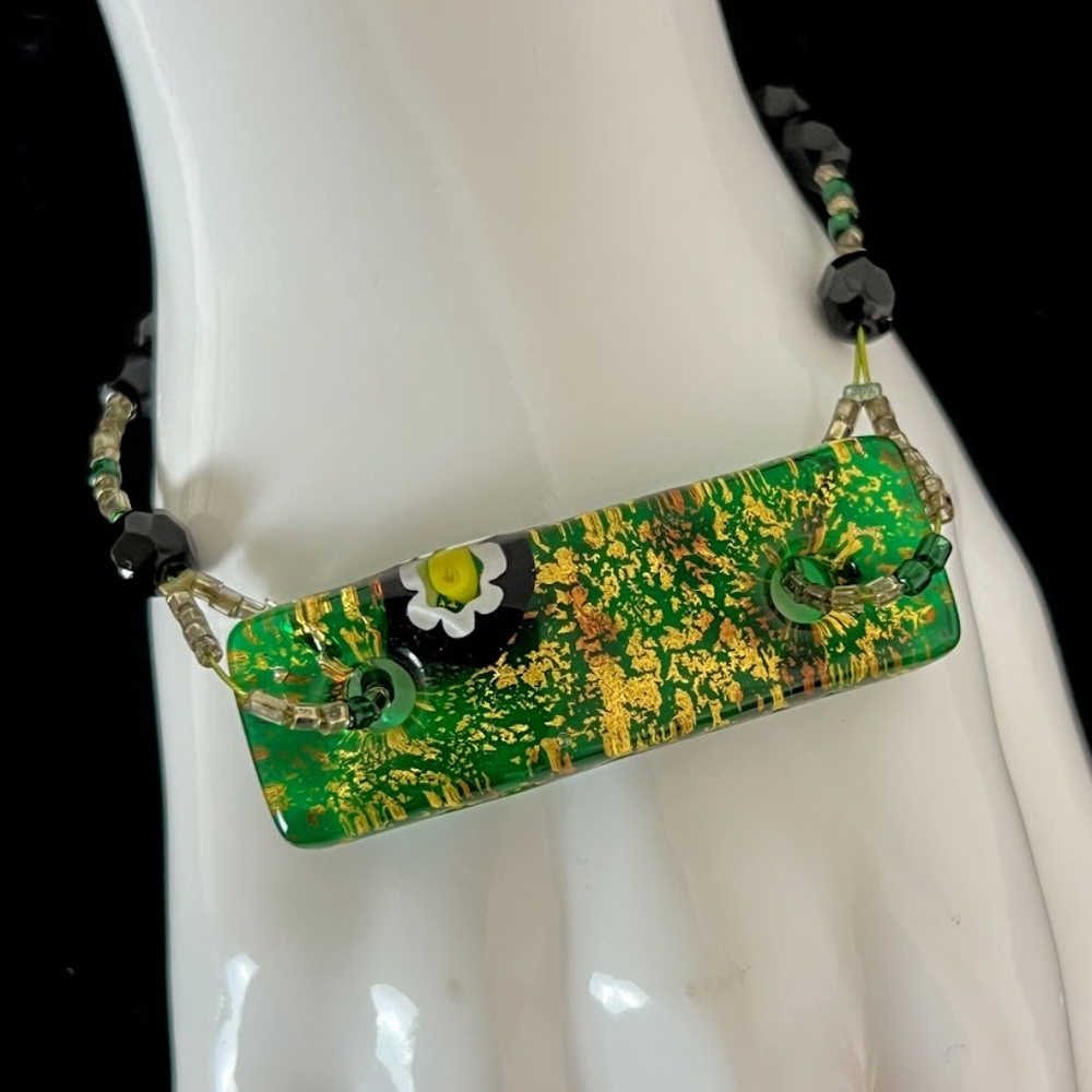 Handcrafted Beads and Glass Bracelet - Picture 3 of 7